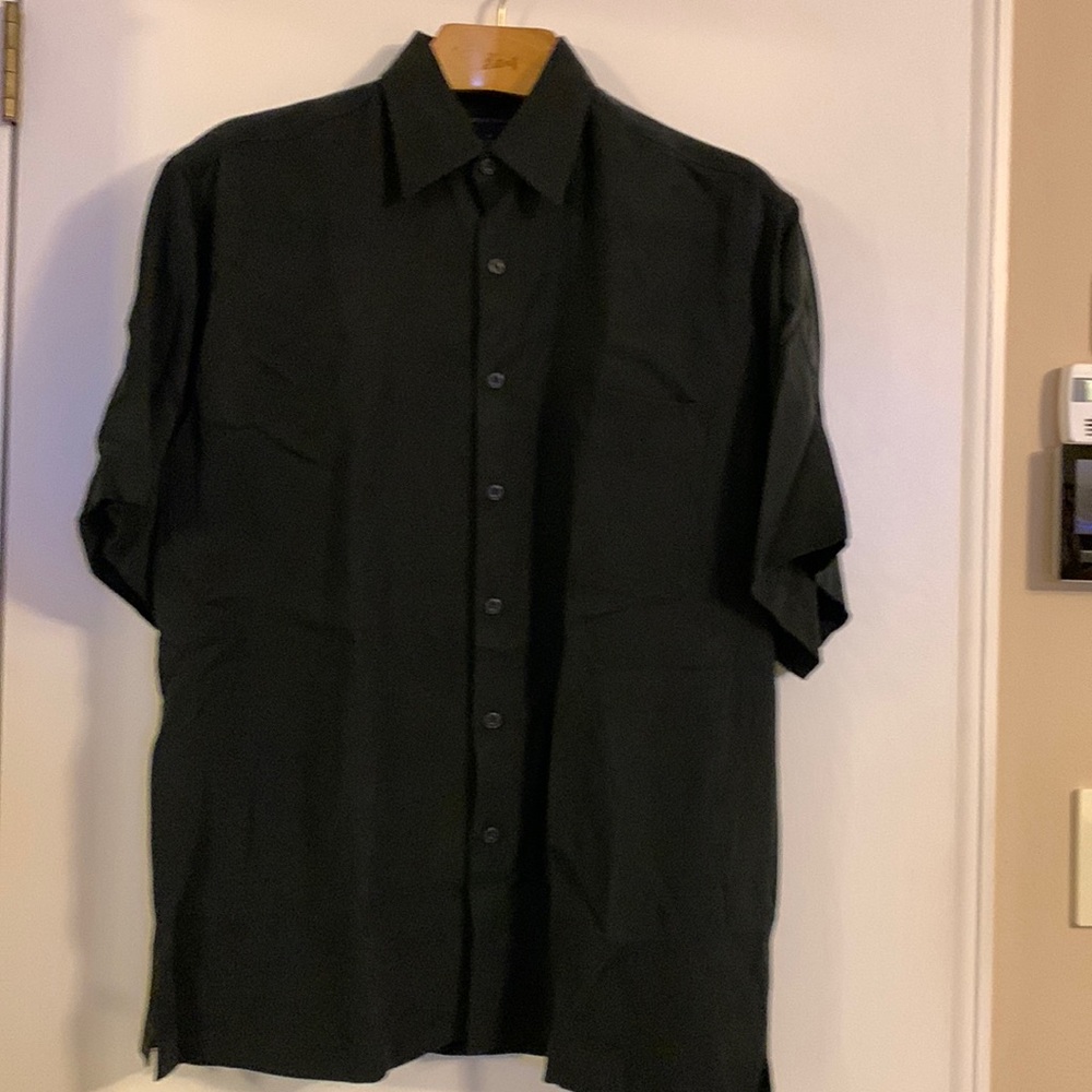 Washable 100% silk solid black sport shirt. Size medium